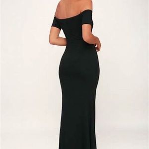 Lynne Black Off-the-Shoulder Maxi Dress-BRAND NEW,still in bag it was sh…